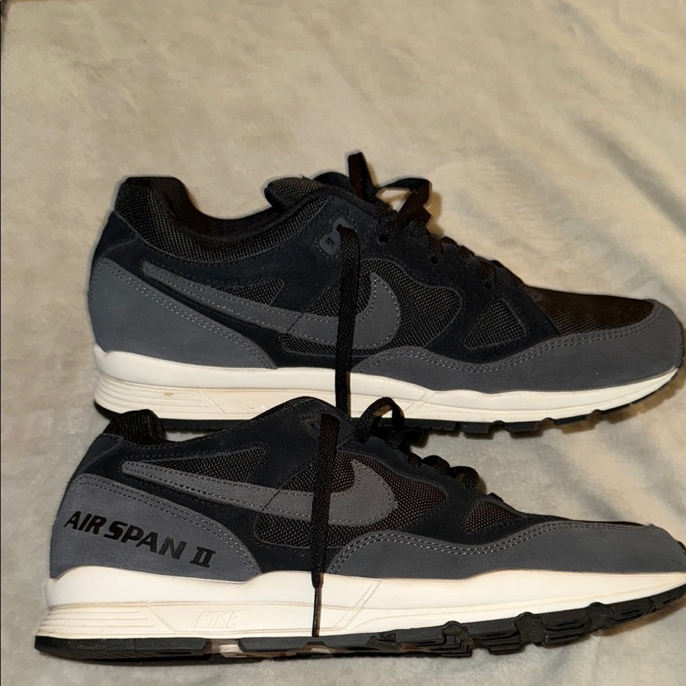 Nike Air Span II Black and Gray Sneakers